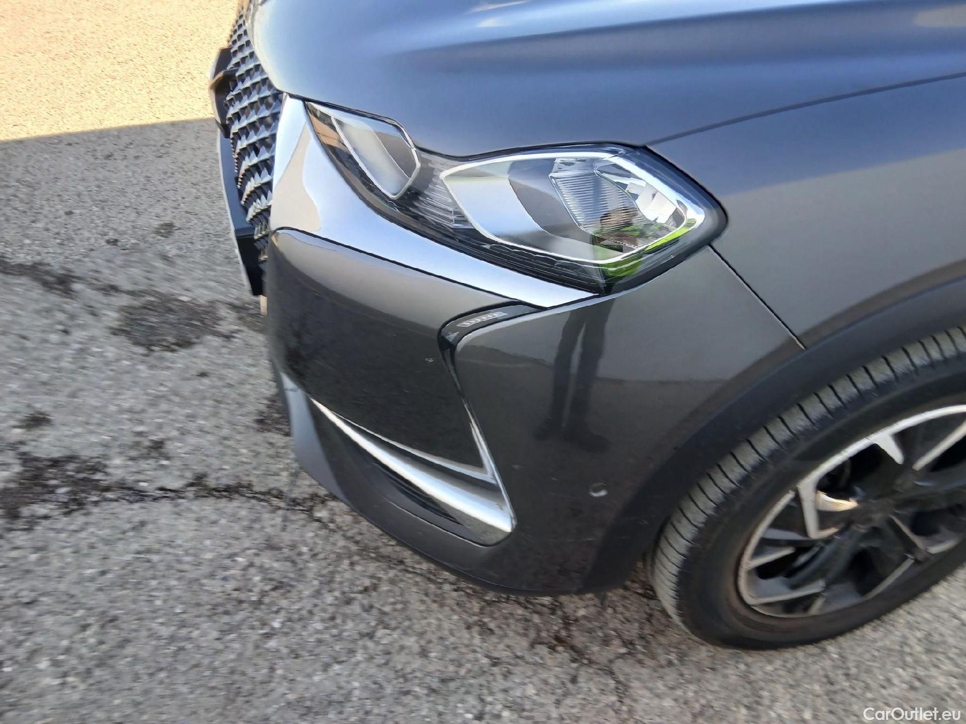  Citroen  DS3 DS DS 3 Crossback / 2018 / 5P / todoterreno PureTech 73 kW Manual SO CHIC #5