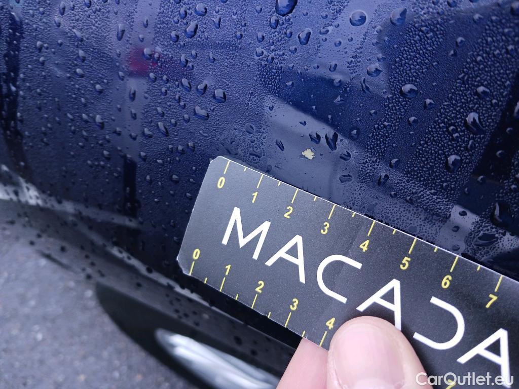  Bmw  Serie 3 BMW  / 2018 / 4P / sedán 318d Auto. #14