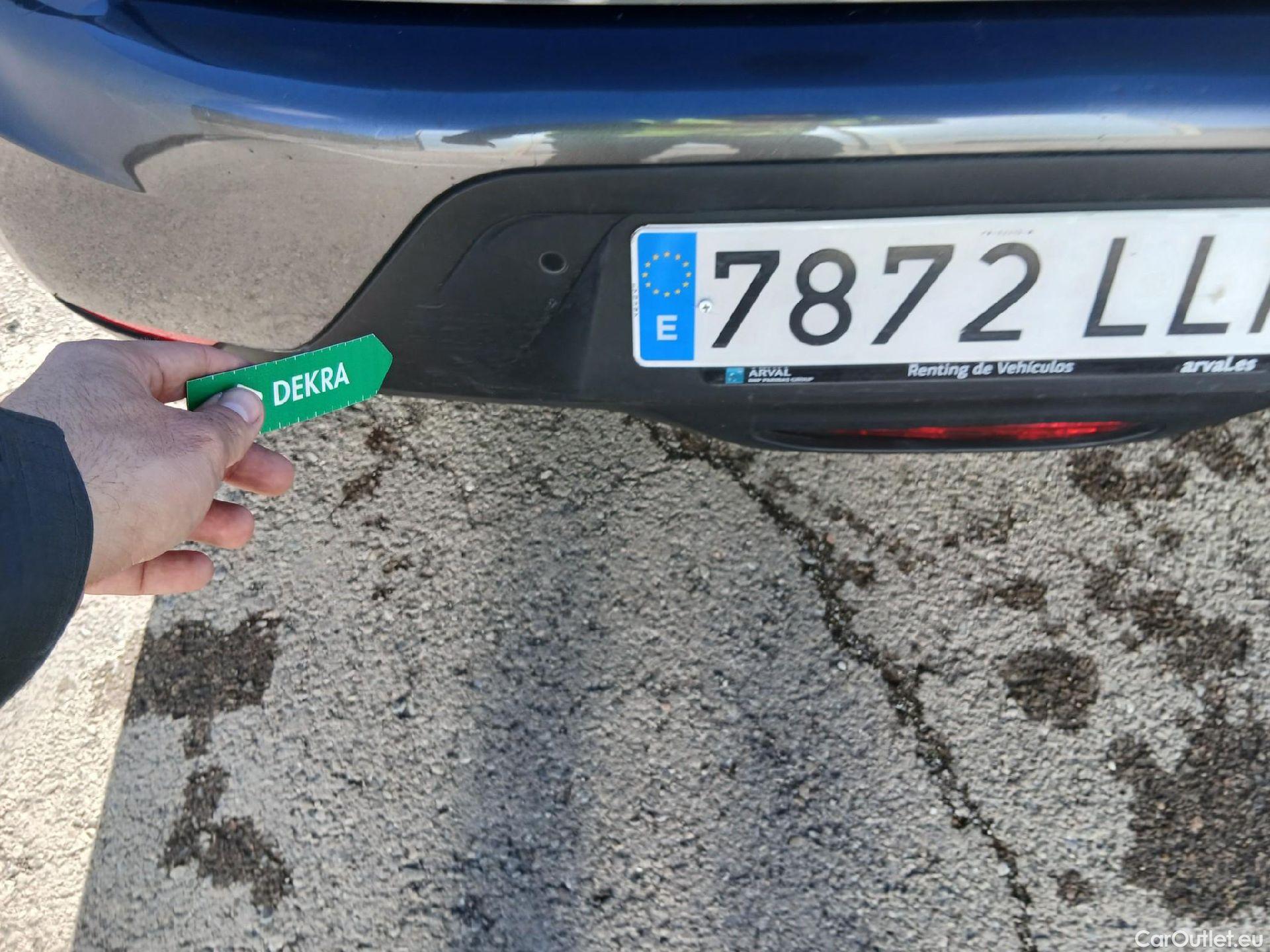  Citroen  DS3 DS DS 3 Crossback / 2018 / 5P / todoterreno PureTech 73 kW Manual SO CHIC #22