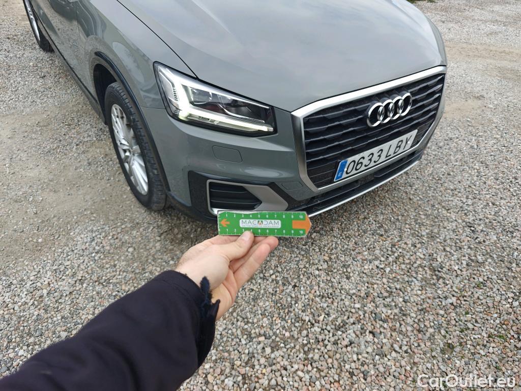  Audi  Q2 AUDI  / 2016 / 5P / todoterreno Design 30 TFSI 85kW (116CV) #12