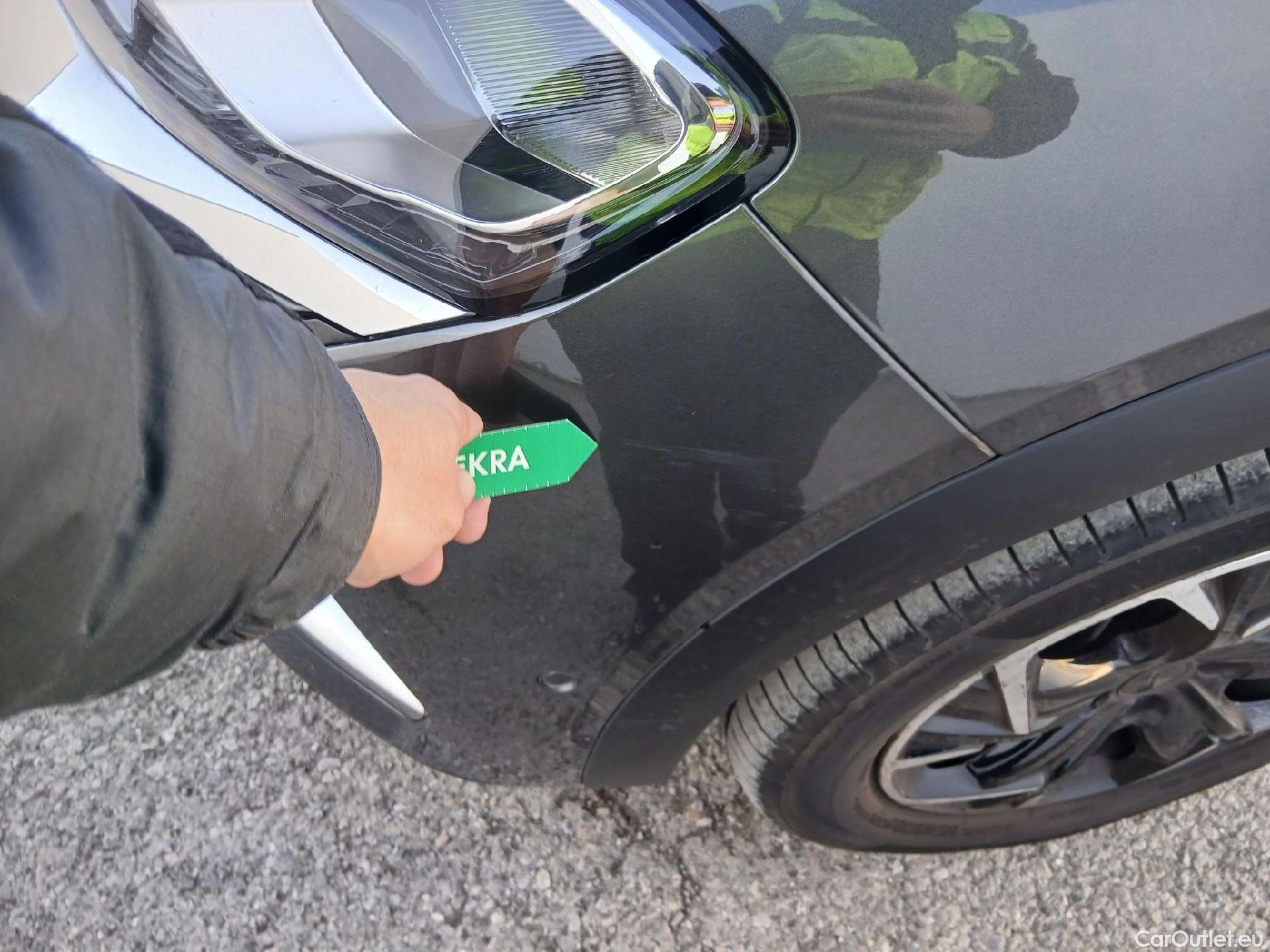  Citroen  DS3 DS DS 3 Crossback / 2018 / 5P / todoterreno PureTech 73 kW Manual SO CHIC #6