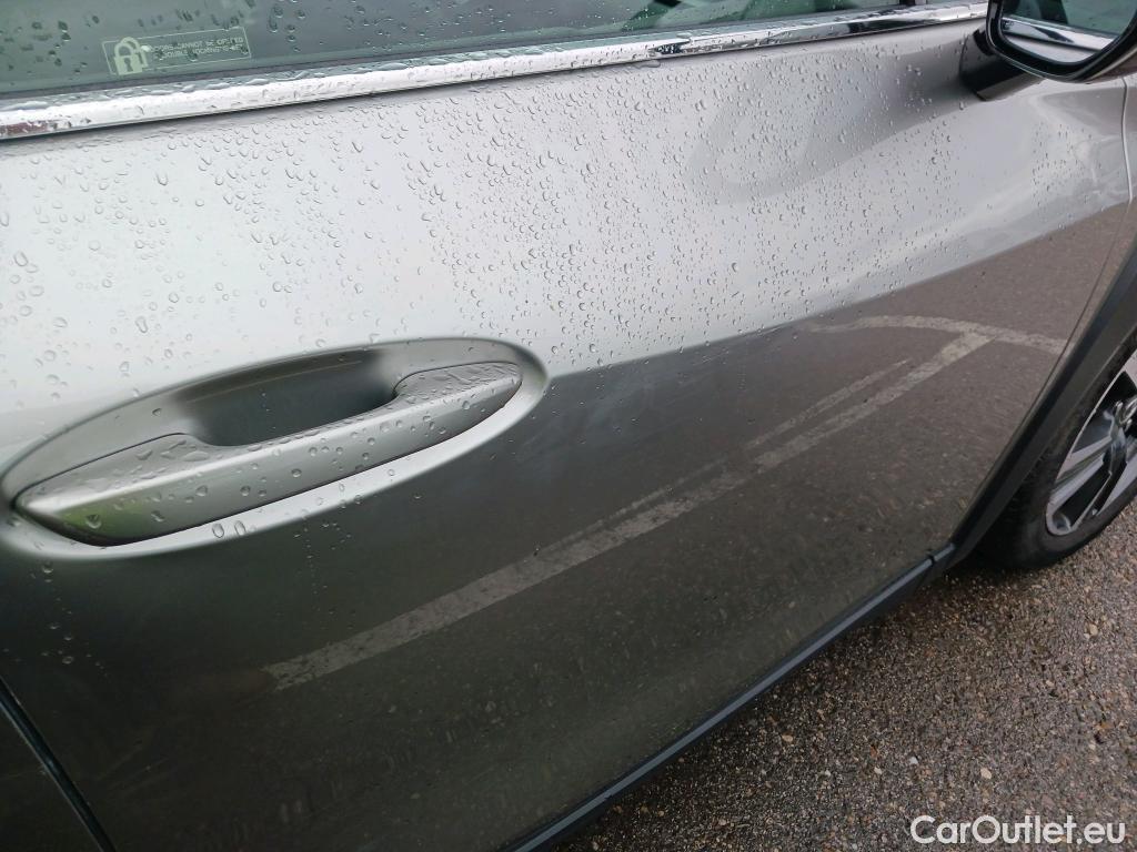  Lexus  UX LEXUS  / 2018 / 5P / todoterreno 2.0 250h Premium #12