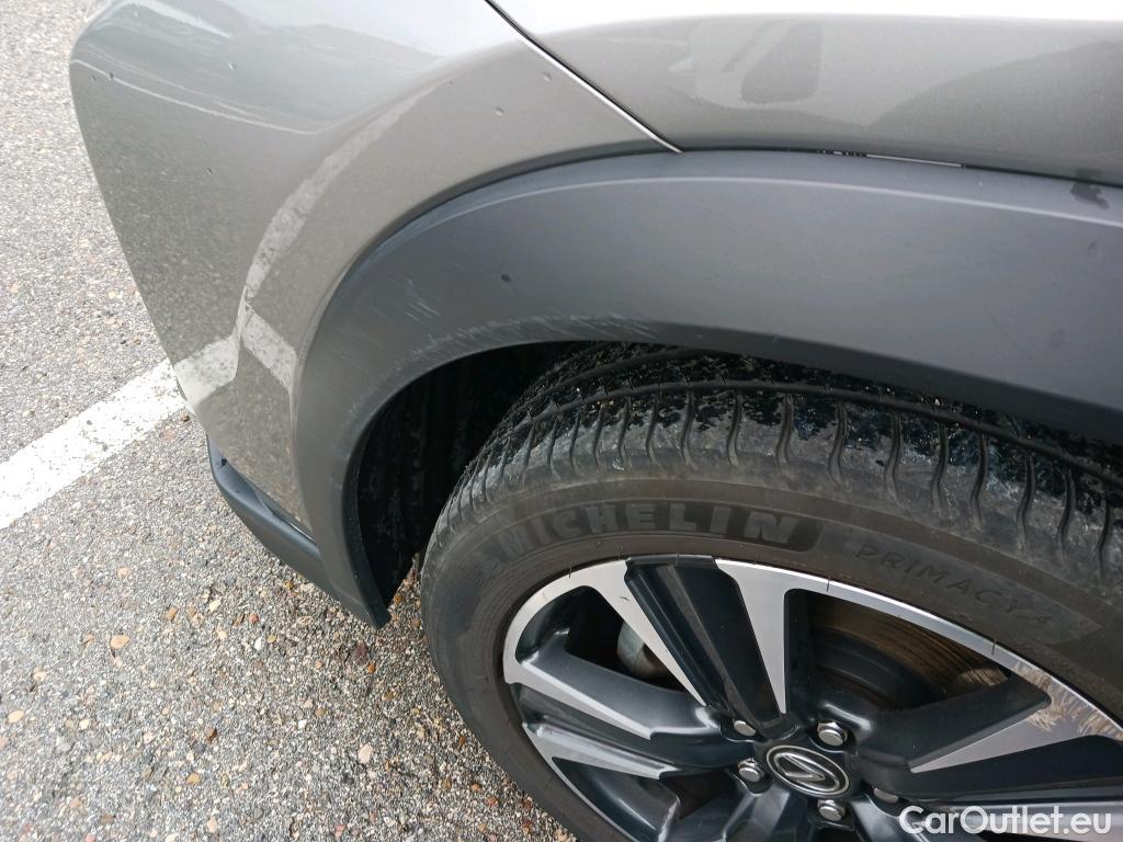  Lexus  UX LEXUS  / 2018 / 5P / todoterreno 2.0 250h Premium #34