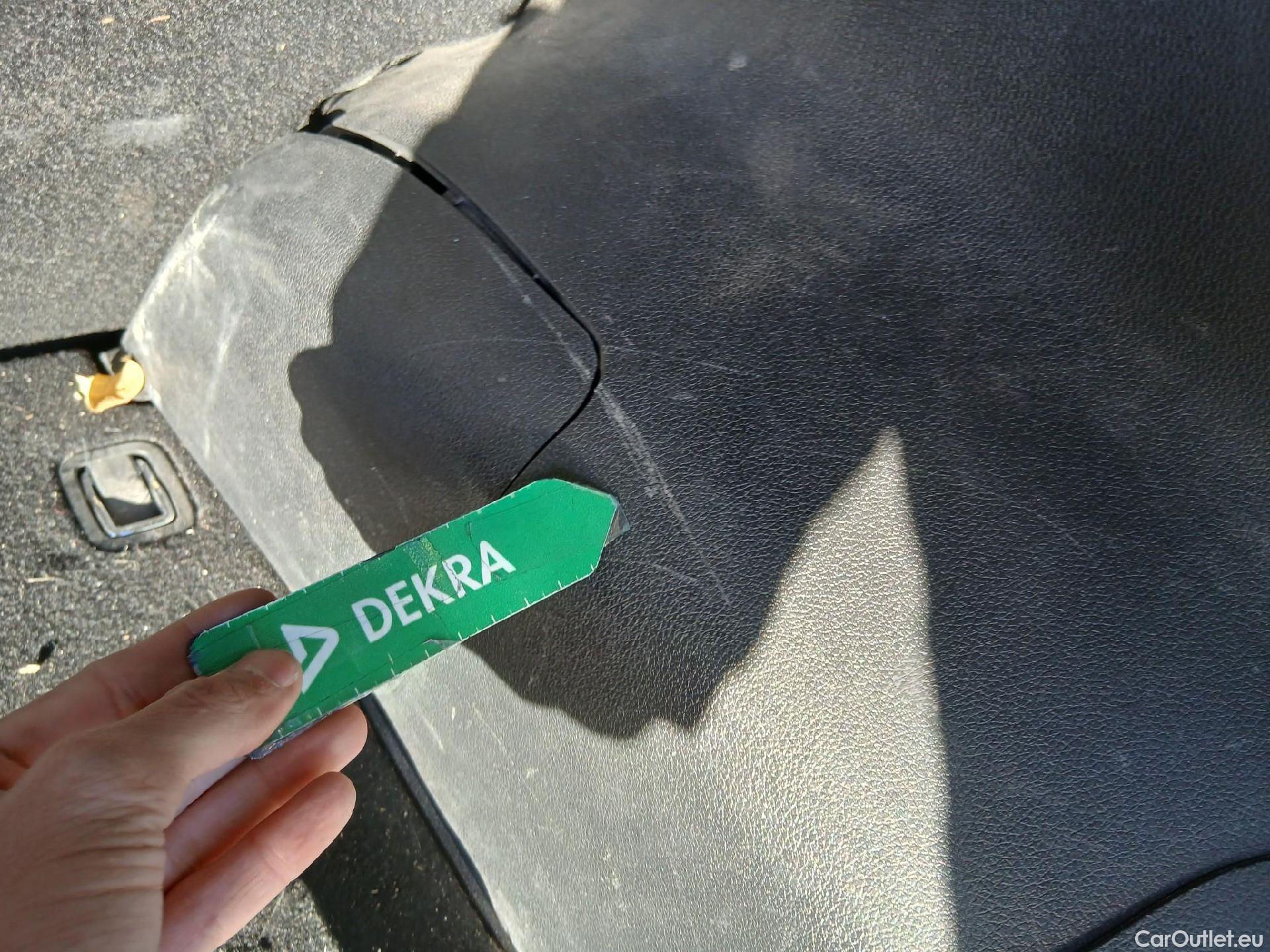  KIA  Niro KIA  1.6 GDi PHEV 104kW (141CV) Drive #29