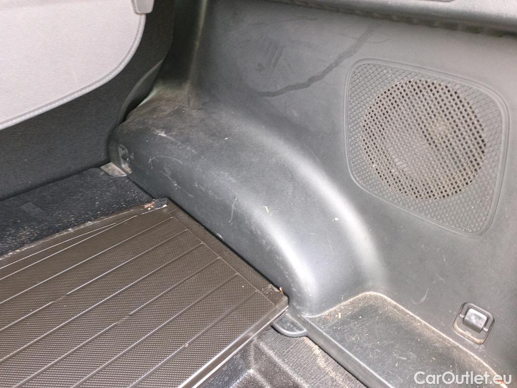  Hyundai  Tucson HYUNDAI  / 2020 / 5P / todoterreno 1.6 TGDI PHEV 195kW Tecno Sky Auto 4x4 #19