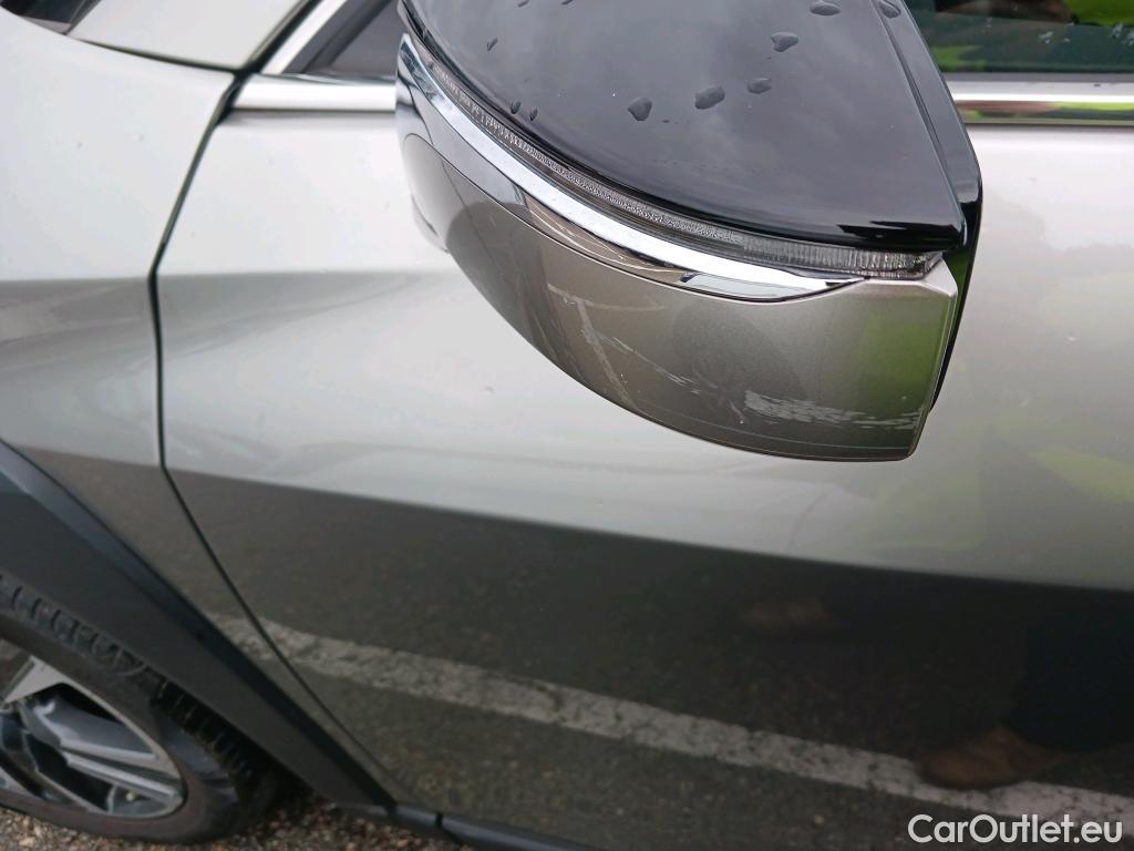  Lexus  UX LEXUS  / 2018 / 5P / todoterreno 2.0 250h Premium #38