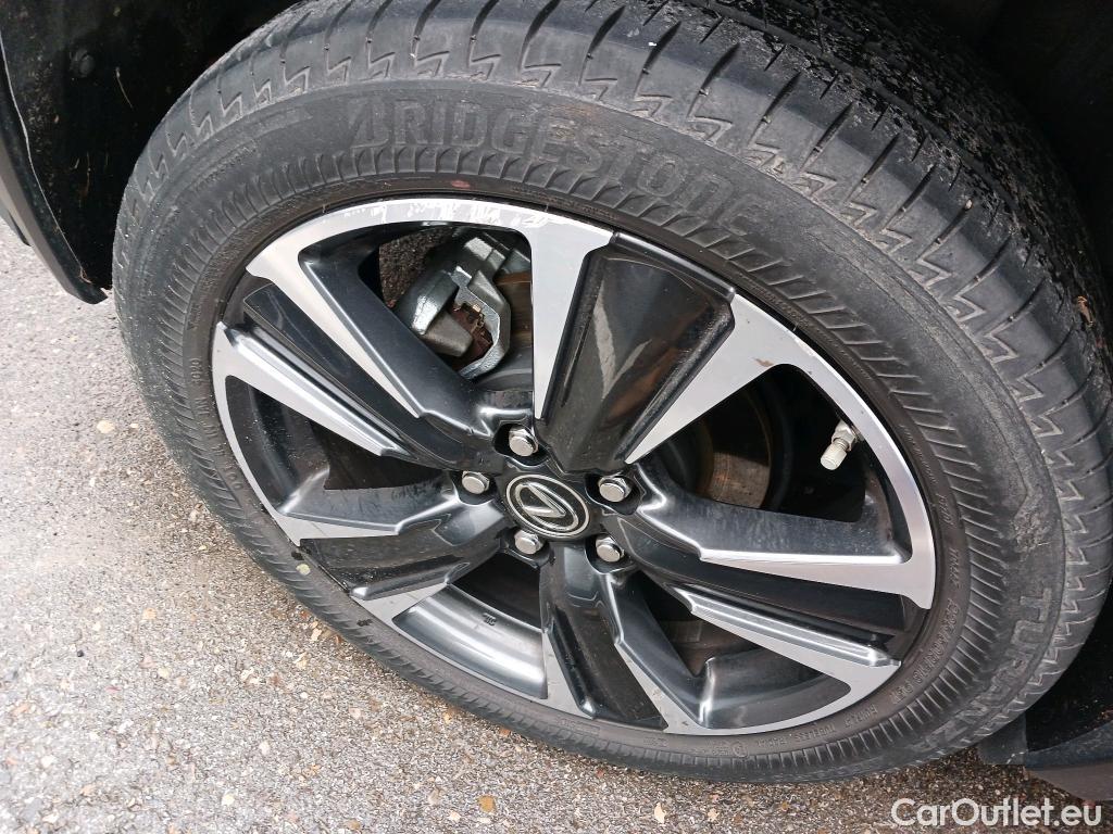  Lexus  UX LEXUS  / 2018 / 5P / todoterreno 2.0 250h Premium #5