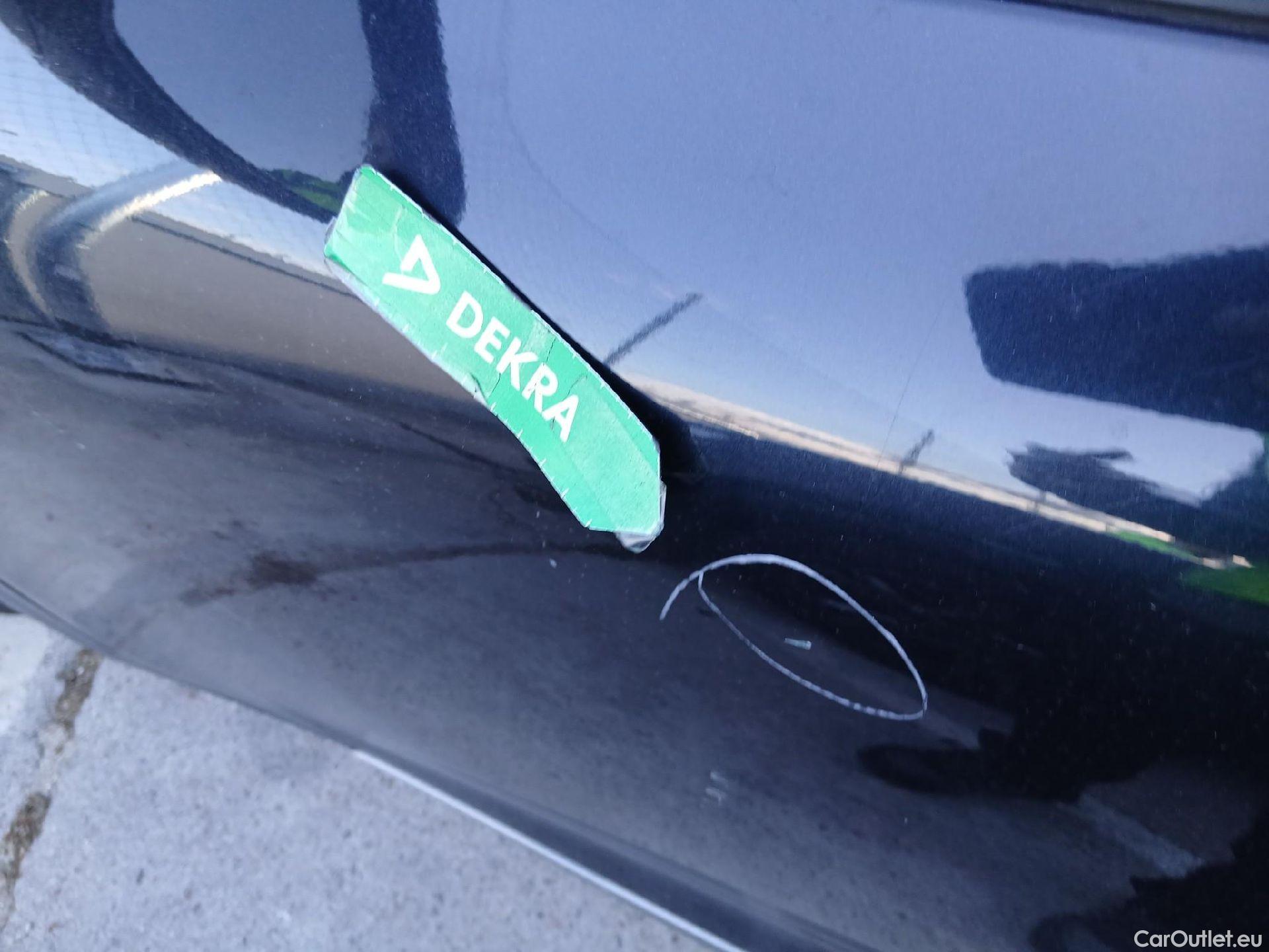  KIA  Niro KIA  1.6 GDi PHEV 104kW (141CV) Drive #16