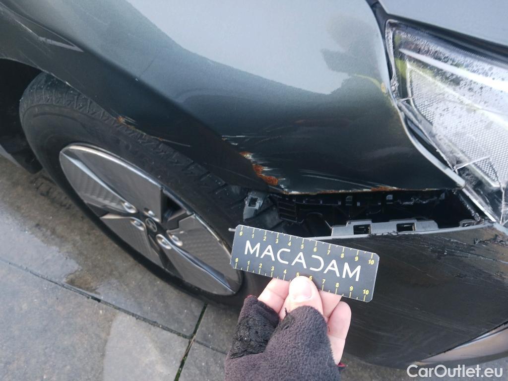  Hyundai   Ioniq HYUNDAI / 2019 / 5P / berlina con portón 1.6 GDI HEV Klass DCT #4