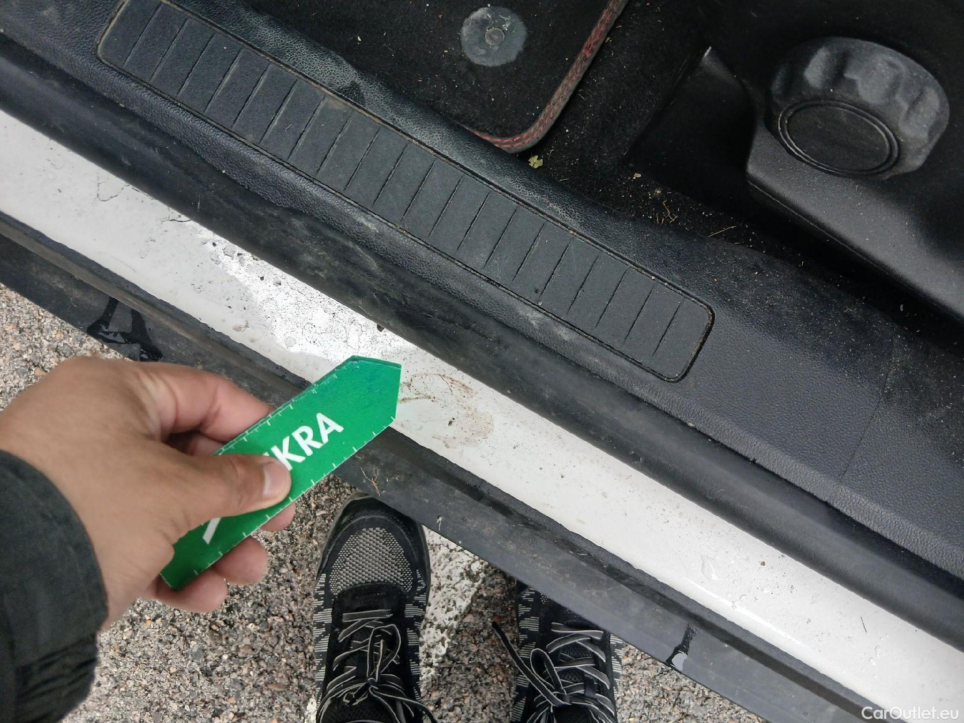  Ford  Kuga  Plug-In Hybrid ST-Line 2.5 225CV ATV E6d #7