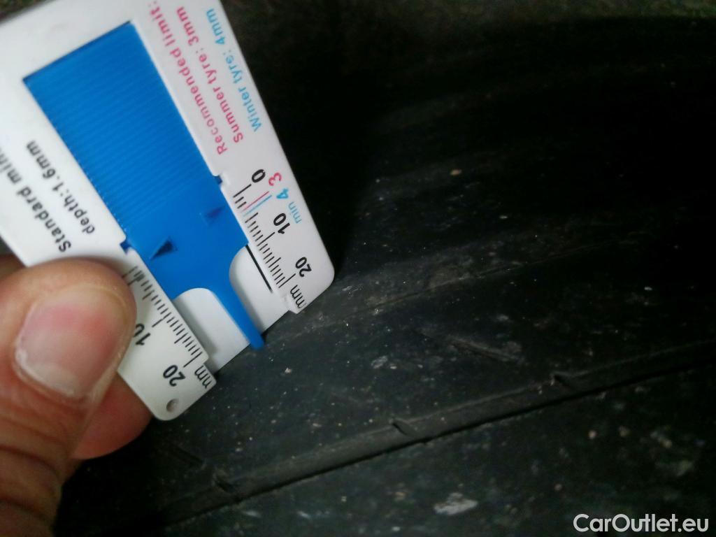  Mercedes  G-Klasee MERCEDES-BENZ GLE Coupé / 2020 / 5P / todoterreno GLE 350 de 4MATIC (Híbrido Enchufable) #2