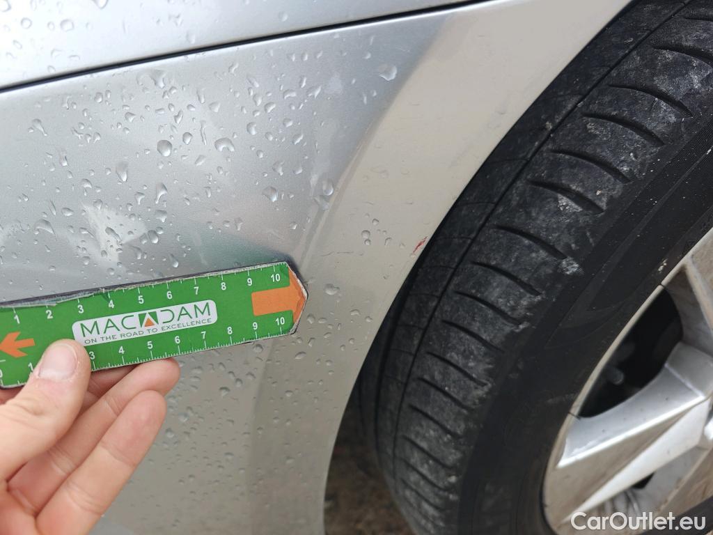  Skoda  Octavia SKODA  / 2016 / 5P / berlina con portón 1.6 TDI 85KW (115CV) Active #39