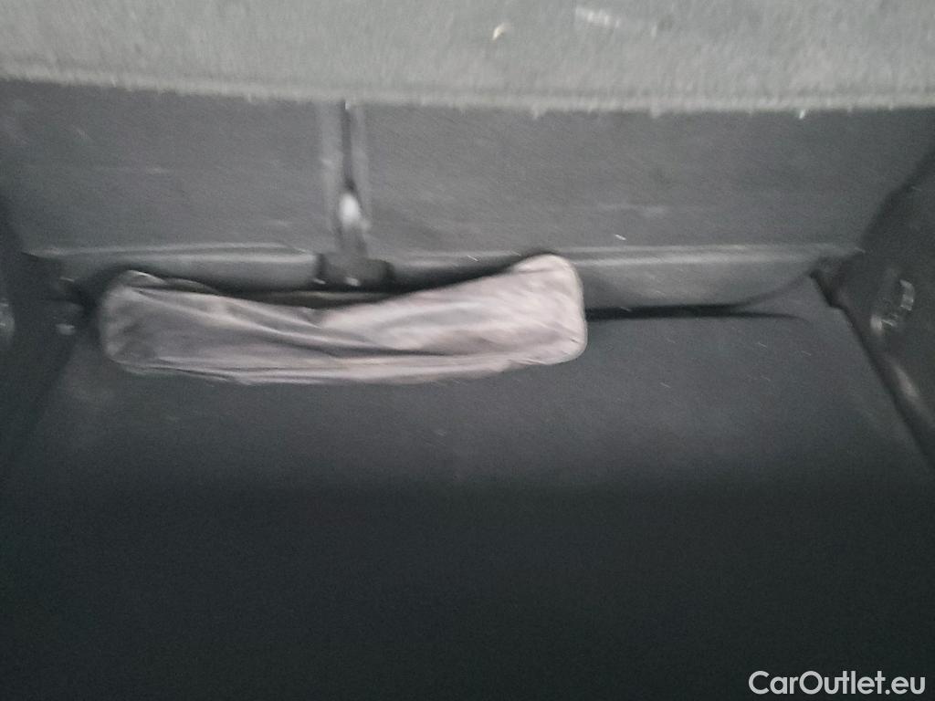  Renault  Captur RENAULT  / 2020 / 5P / todoterreno Intens TCe 90 #15