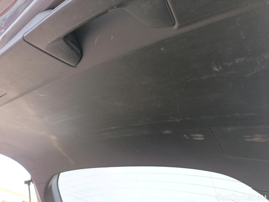  Toyota  RAV4 TOYOTA  / 2018 / 5P / todoterreno 2.5l 220H Advance #16