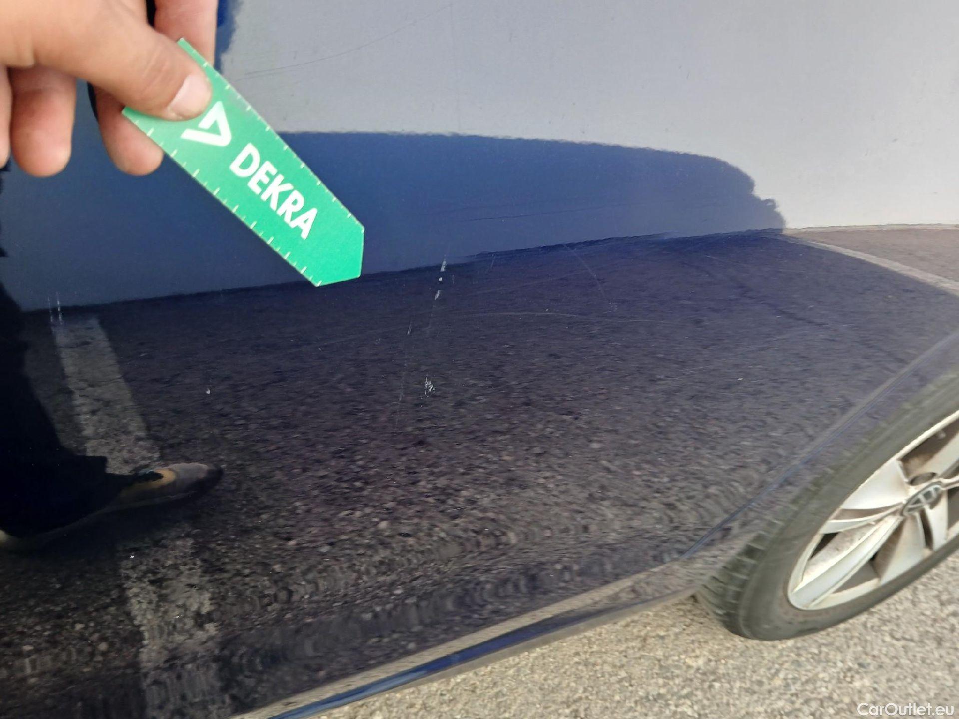  Volkswagen  Golf  VOLKSWAGEN / 2020 / 5P / berlina con portón 2.0 TDI 85kW (115CV) #18