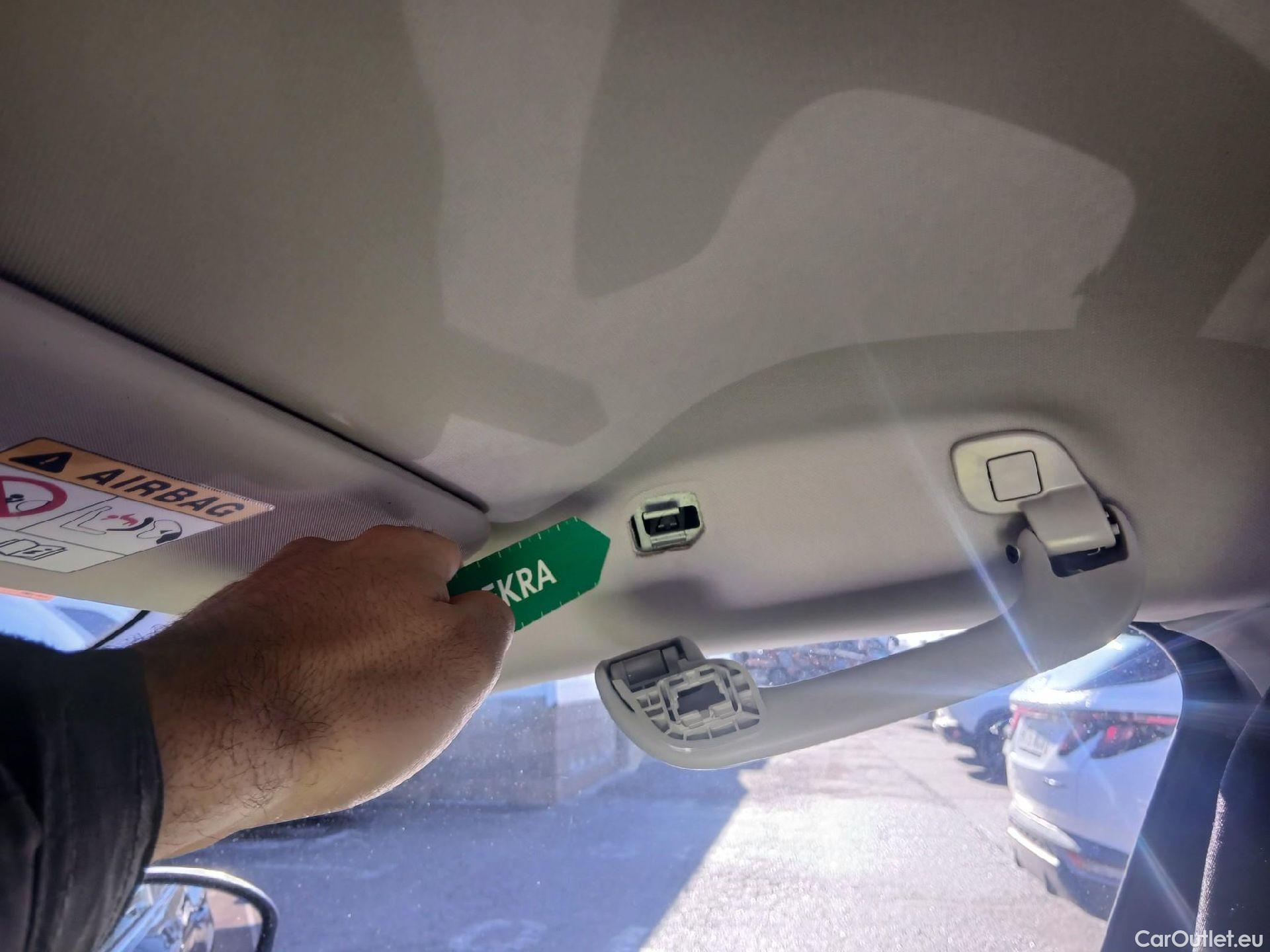  Renault  Megane RENAULT Mégane / 2015 / 5P / familiar S.T. Business Blue dCi 85kW (115CV) #46