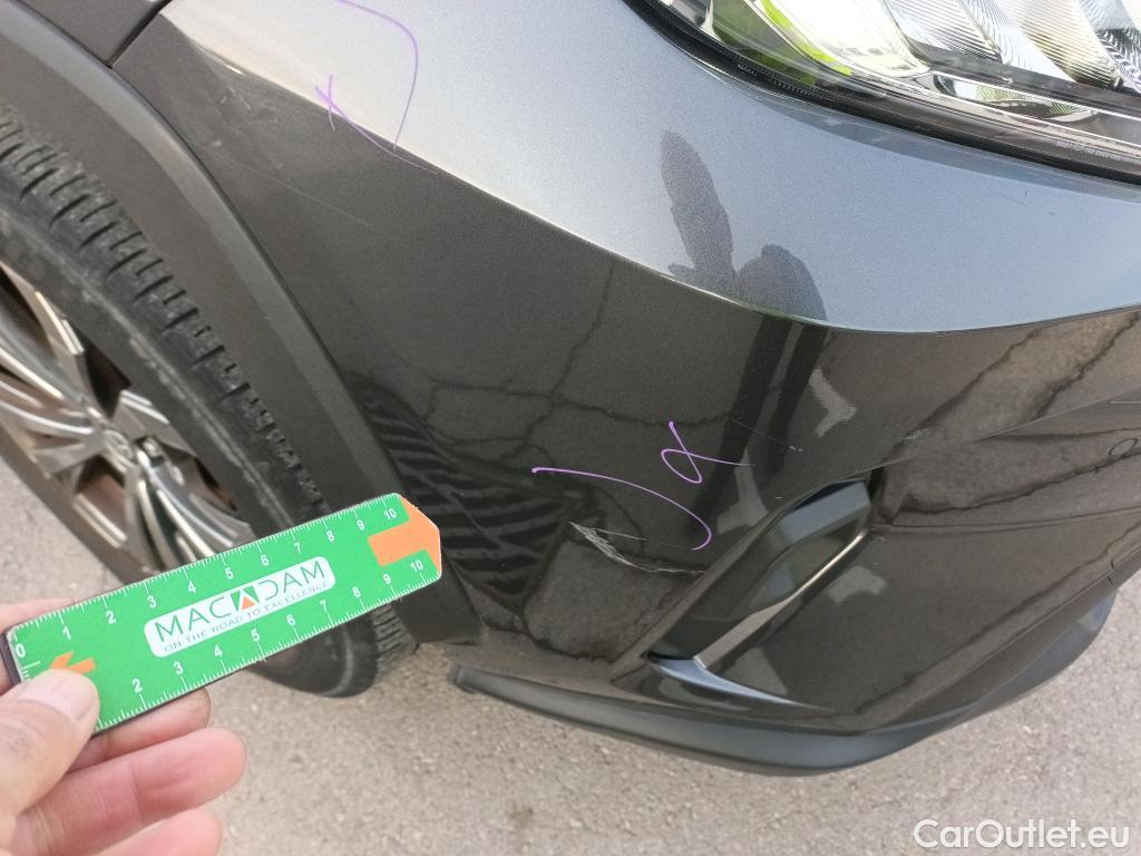  Toyota  RAV4 TOYOTA  / 2018 / 5P / todoterreno 2.5l 220H Advance #17