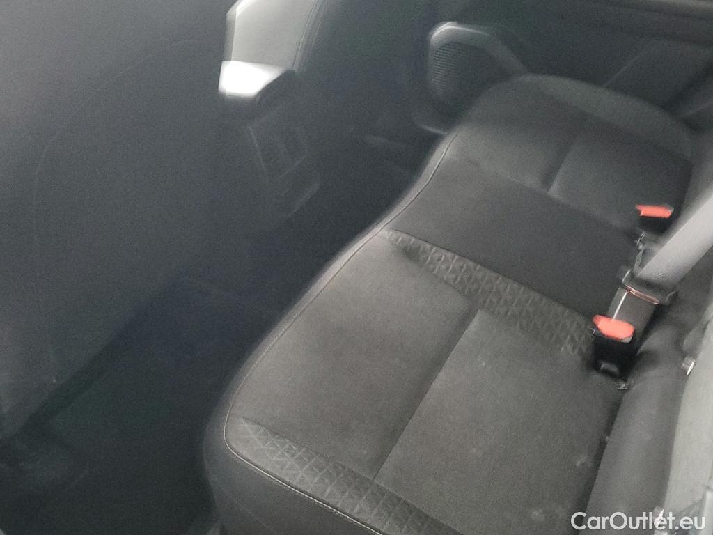  Renault  Captur RENAULT  / 2020 / 5P / todoterreno Intens TCe 90 #16