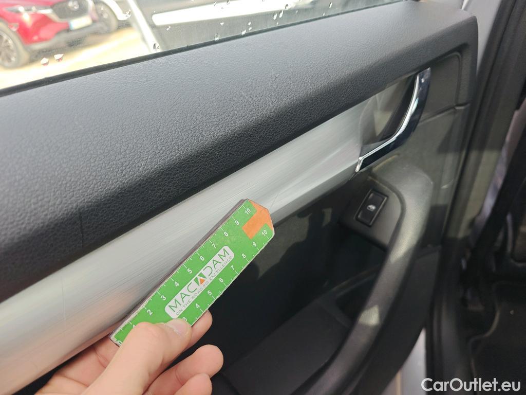  Skoda  Octavia SKODA  / 2016 / 5P / berlina con portón 1.6 TDI 85KW (115CV) Active #20