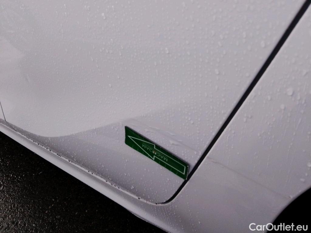  Opel  Corsa OPEL  / 2019 / 5P / berlina con portón 1.2T XHL 74kW (100CV) Elegance #18