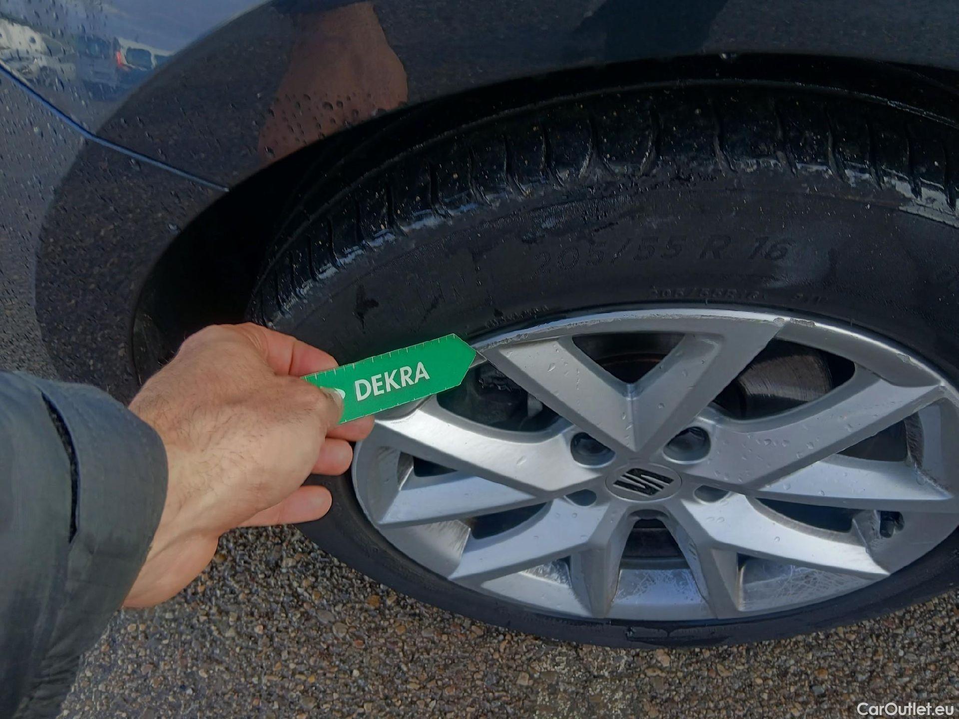  Land Rover  Discovery SEAT Nuevo León / 2020 / 5P / berlina con portón 2.0 TDI 85kW S&S Style Go (AC4) #5