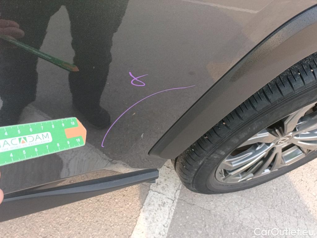  Toyota  RAV4 TOYOTA  / 2018 / 5P / todoterreno 2.5l 220H Advance #6