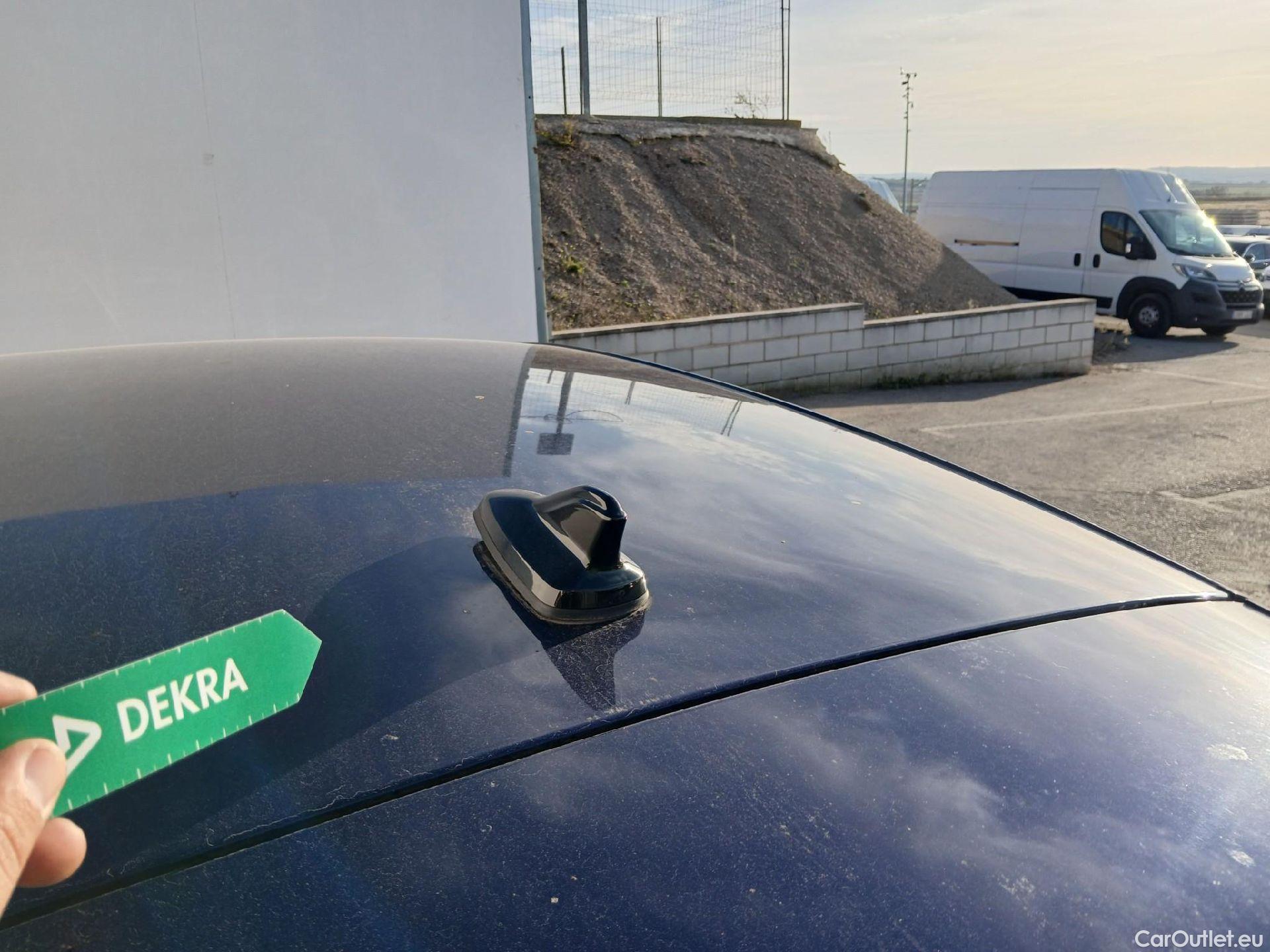  Volkswagen  Golf  VOLKSWAGEN / 2020 / 5P / berlina con portón 2.0 TDI 85kW (115CV) #45