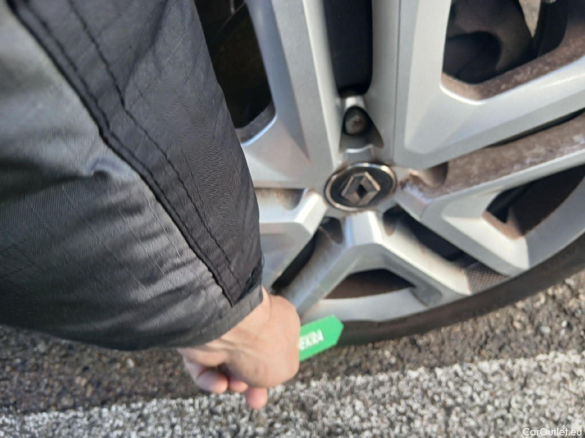  Renault  Megane RENAULT Mégane / 2015 / 5P / familiar S.T. Business Blue dCi 85kW (115CV) #24