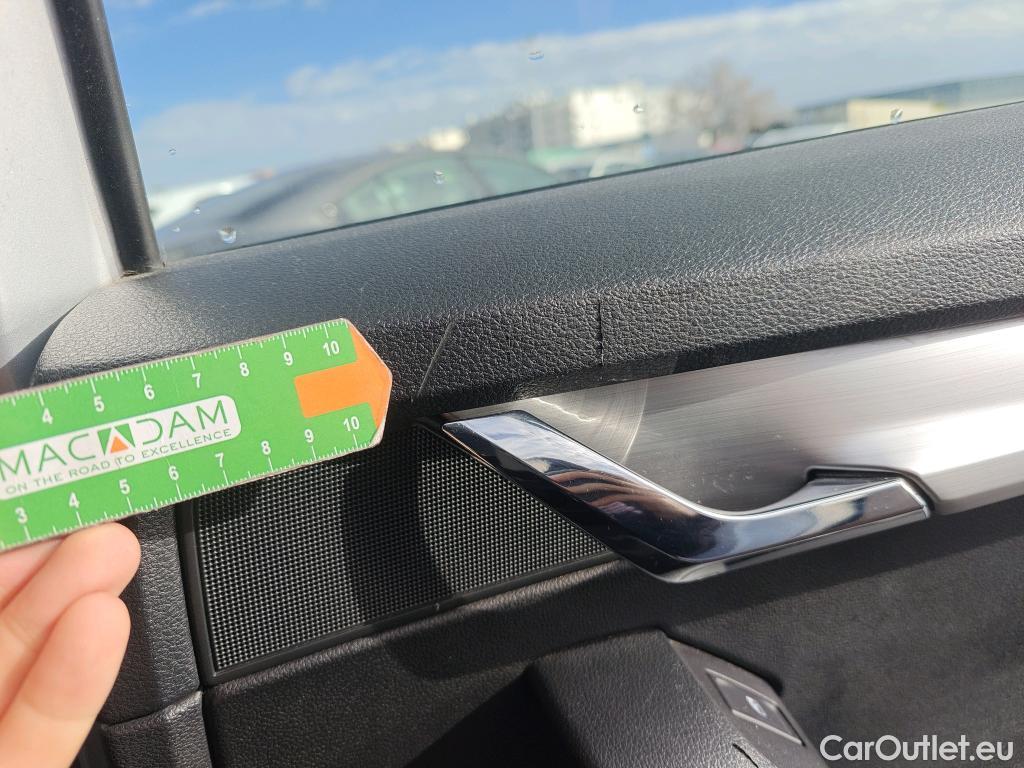  Skoda  Octavia SKODA  / 2016 / 5P / berlina con portón 1.6 TDI 85KW (115CV) Active #24