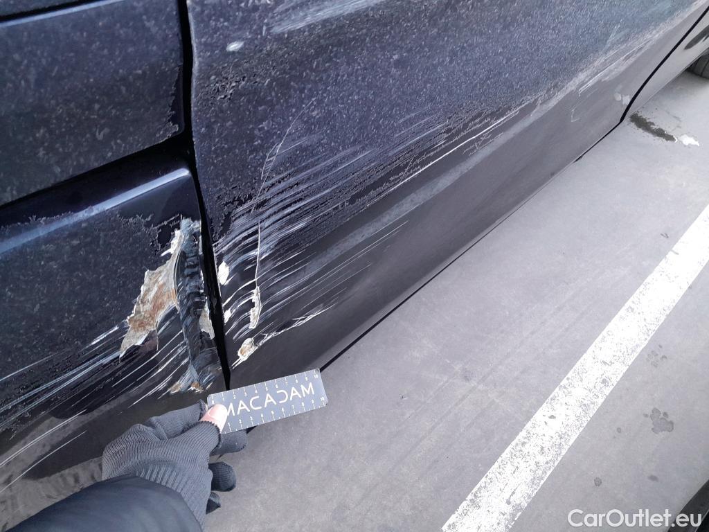  Mercedes  V-Klasse MERCEDES-BENZ Clase V / 2014 / 5P / monovolumen 300 d Avantgarde Largo #4