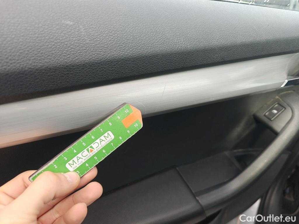  Skoda  Octavia SKODA  / 2016 / 5P / berlina con portón 1.6 TDI 85KW (115CV) Active #19