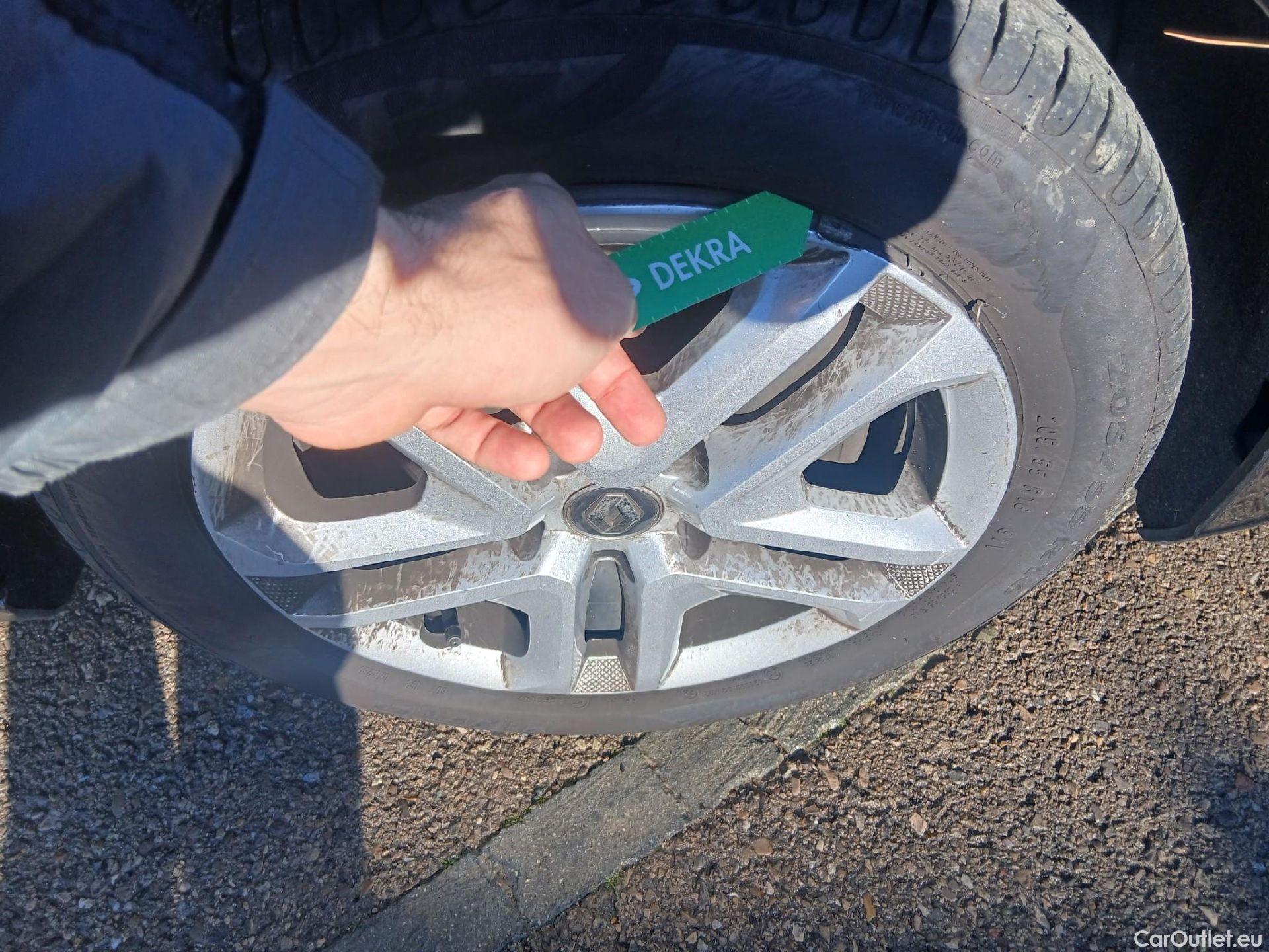  Renault  Megane RENAULT Mégane / 2015 / 5P / familiar S.T. Business Blue dCi 85kW (115CV) #40