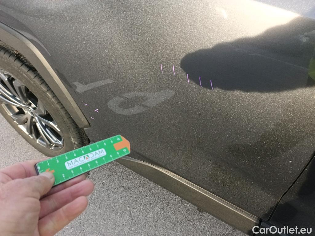  Toyota  RAV4 TOYOTA  / 2018 / 5P / todoterreno 2.5l 220H Advance #7