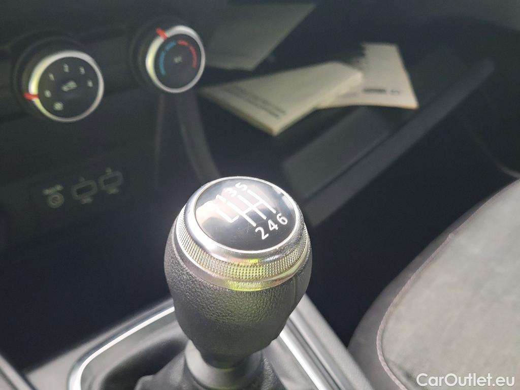  Renault  Captur RENAULT  / 2020 / 5P / todoterreno Intens TCe 90 #9