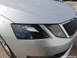  Skoda  Octavia SKODA  / 2016 / 5P / berlina con portón 1.6 TDI 85KW (115CV) Active #16