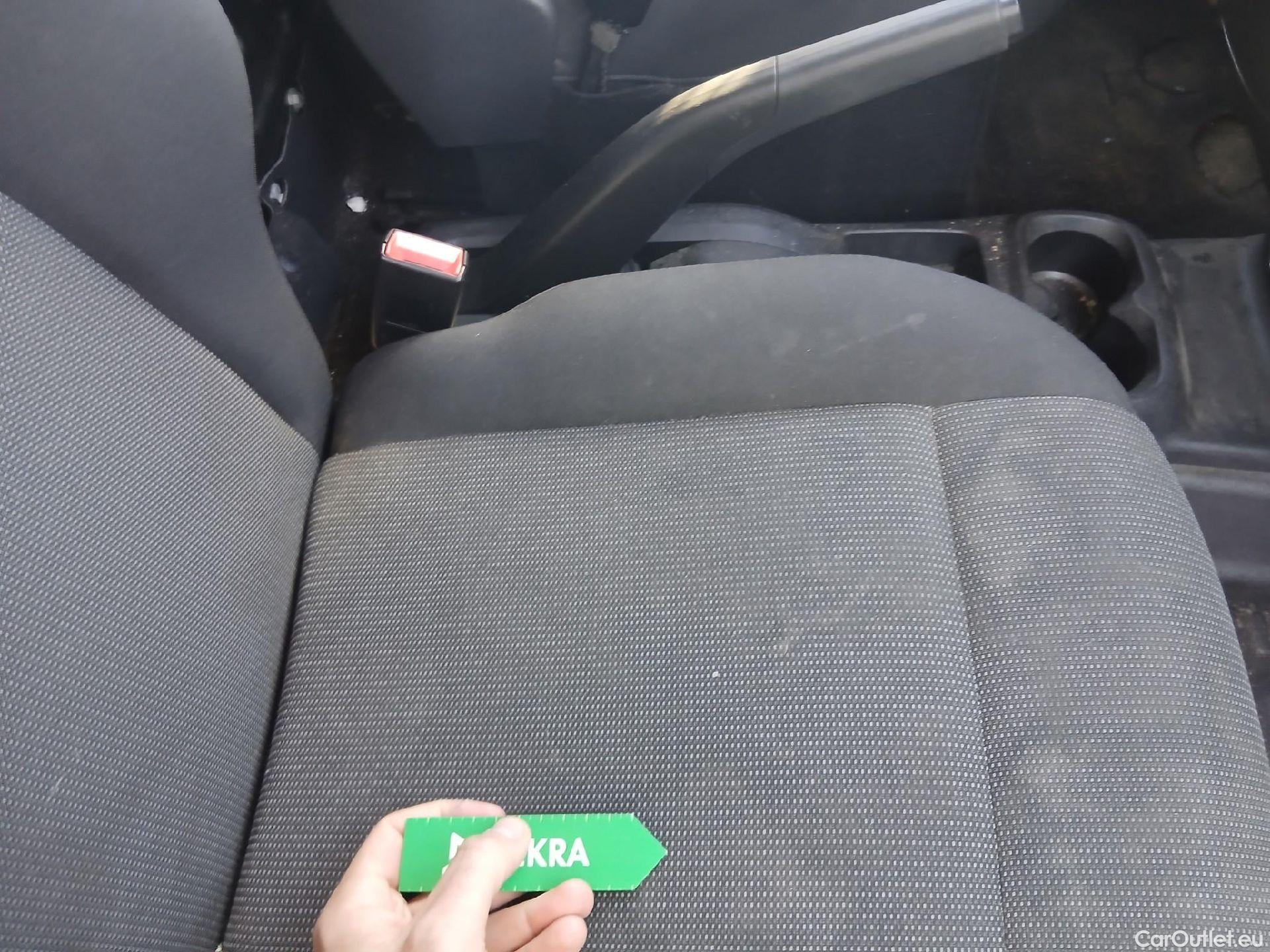  Citroen  Berlingo CITROEN  / 2018 / 3P / furgón derivado de turismo Talla M BlueHDi 100 CONTROL #44