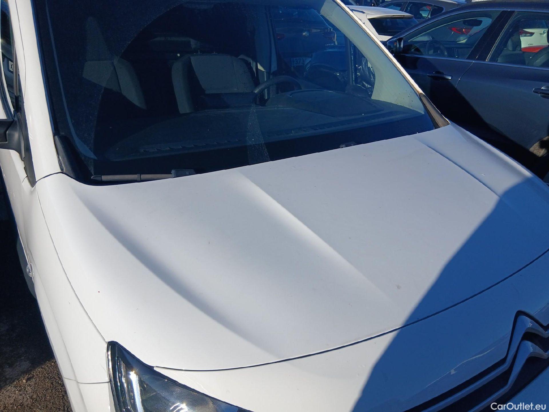  Citroen  Berlingo CITROEN  / 2018 / 3P / furgón derivado de turismo Talla M BlueHDi 100 CONTROL #2