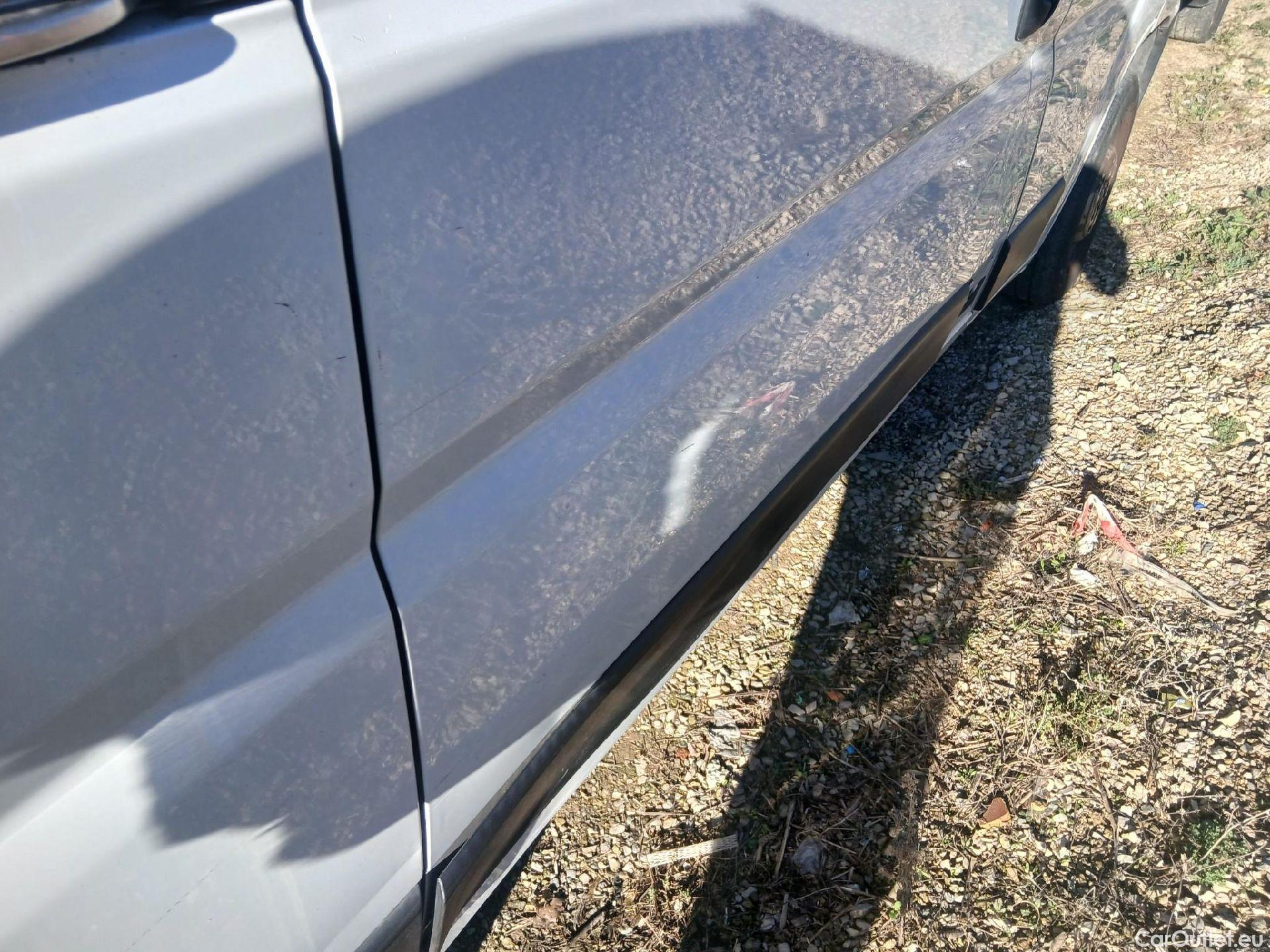  Fiat  Ducato FIAT  / 2014 / 4P / furgón 33 2.3 Multijet Furgón Medio Alto 96kW #30