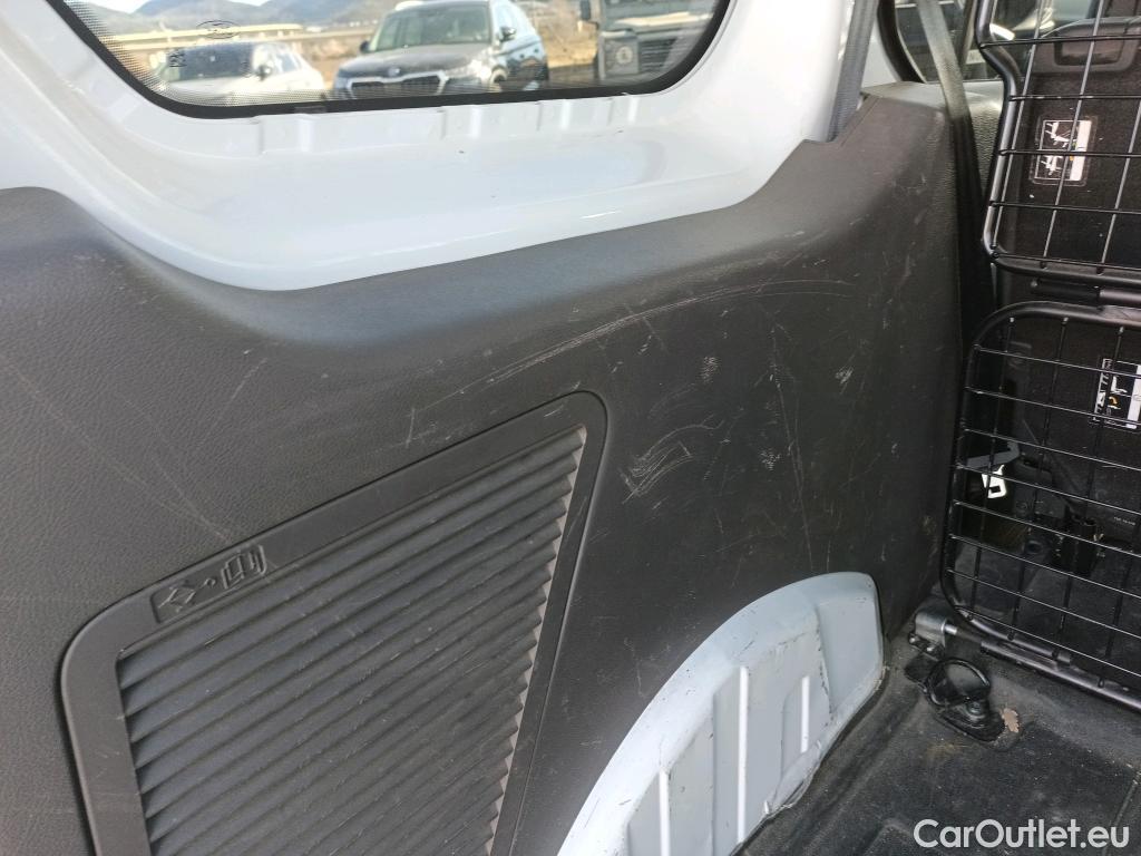  Ford  Transit Connect FORD  / 2013 / 5P / combi Kombi 1.5 TDCi 88kW Trend 230 L2 (N1) #20