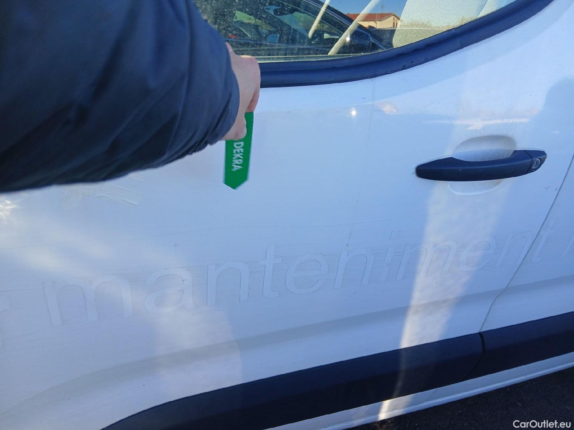  Citroen  Berlingo CITROEN  / 2018 / 3P / furgón derivado de turismo Talla M BlueHDi 100 CONTROL #13