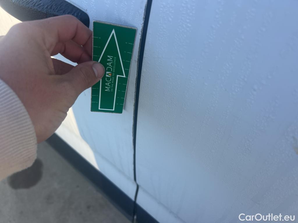  Citroen  Berlingo CITROEN  / 2018 / 4P / monovolumen compacto Talla M BlueHDi 100 S&S LIVE PACK #12