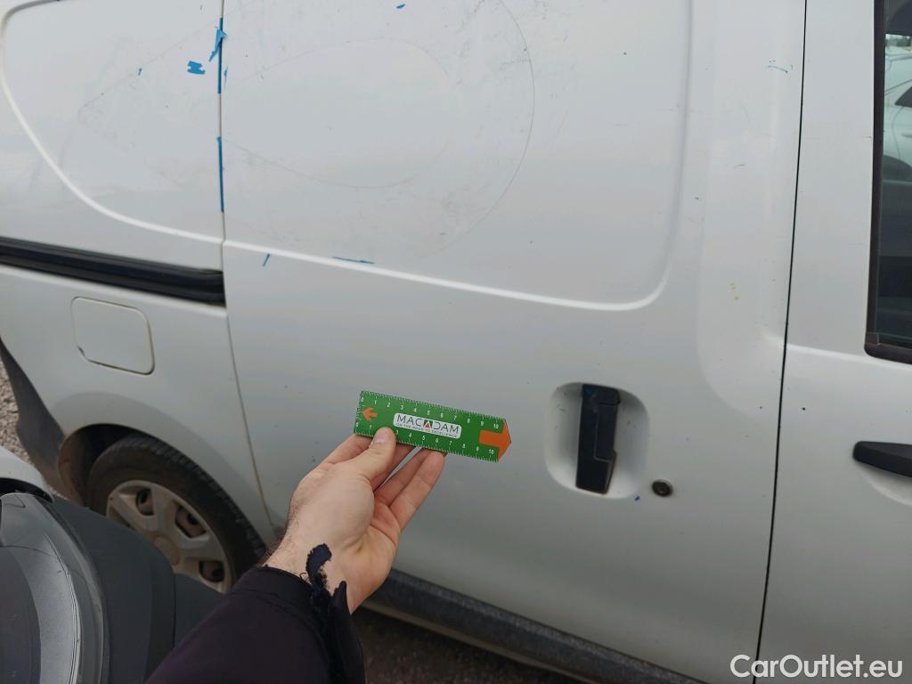  Dacia  Dokker DACIA  / 2013 / 4P / furgón derivado de turismo Essential 1.6 75kW (100CV) GLP #91