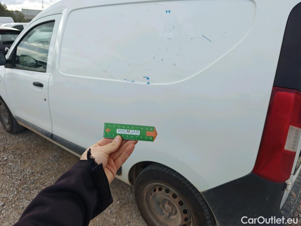  Dacia  Dokker DACIA  / 2013 / 4P / furgón derivado de turismo Essential 1.6 75kW (100CV) GLP #10