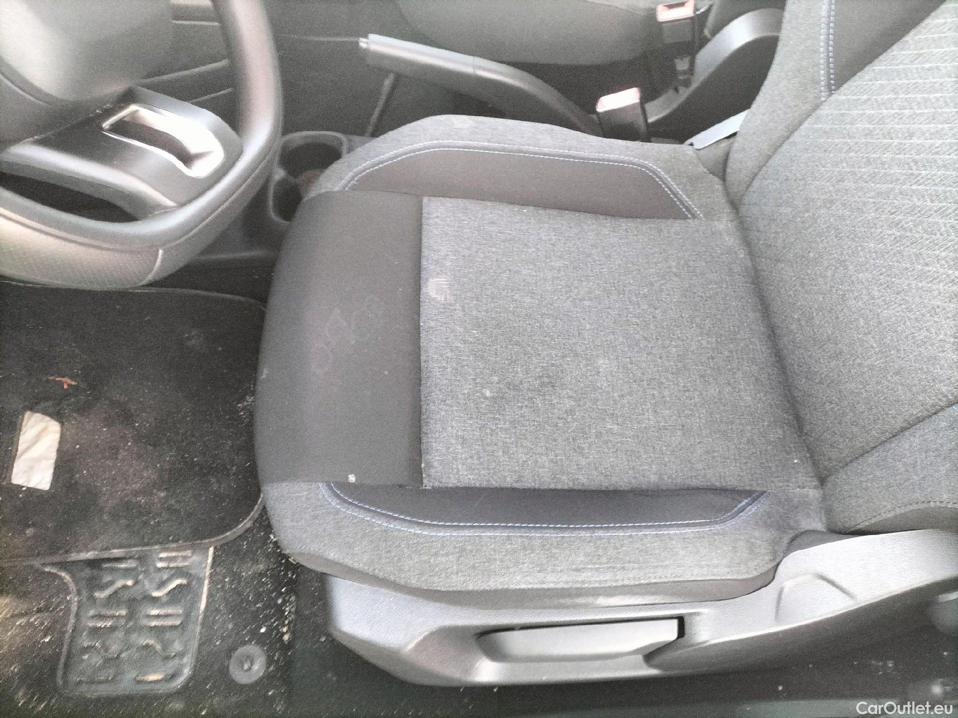  Land Rover  Discovery FIAT Doblò / 2022 / 5P / combi Combi (N1) BlueHDi 1.5 L 100CV (AC) #18