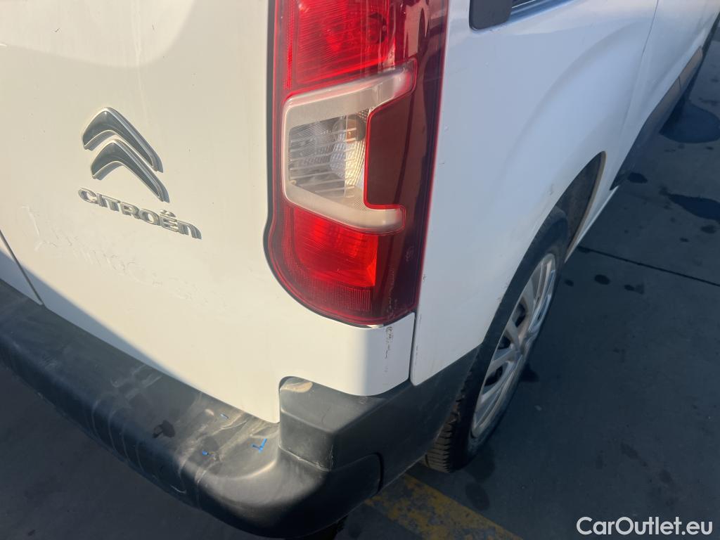  Citroen  Berlingo CITROEN  / 2018 / 4P / monovolumen compacto Talla M BlueHDi 100 S&S LIVE PACK #3