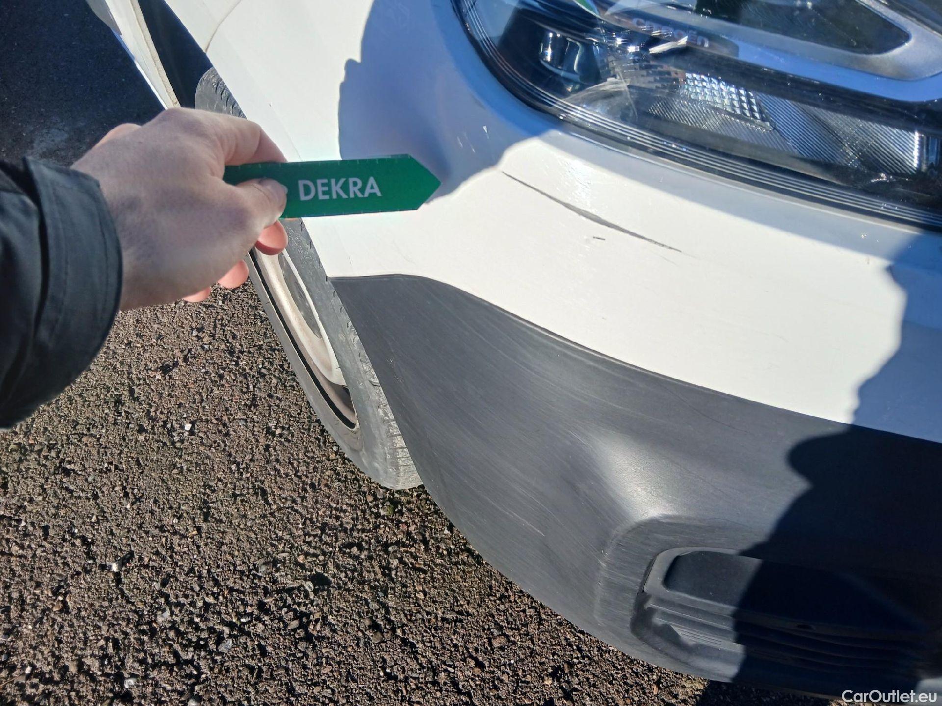  Citroen  Berlingo CITROEN  / 2018 / 3P / furgón derivado de turismo Talla M BlueHDi 100 CONTROL #4