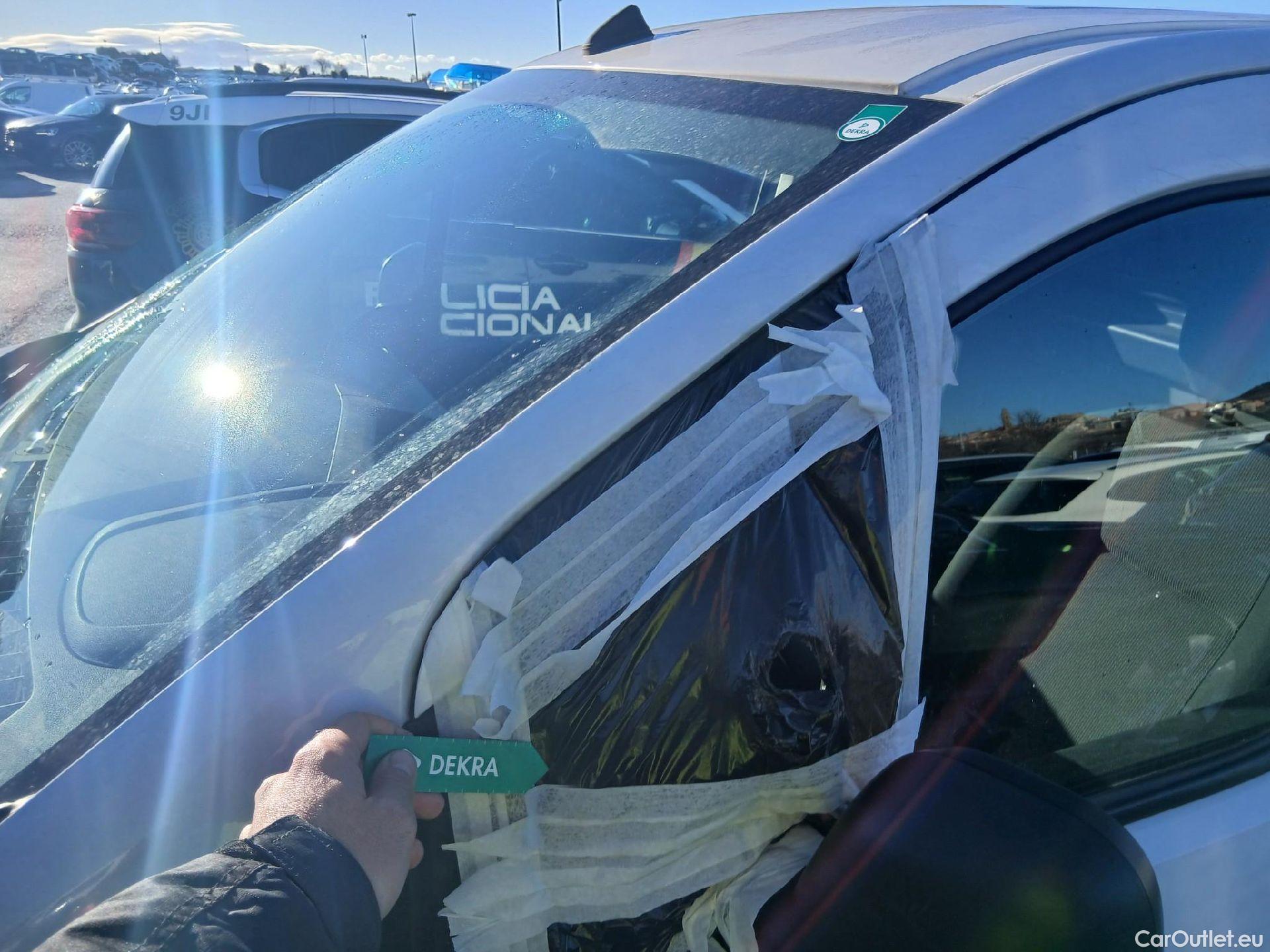  Citroen  Berlingo CITROEN  / 2018 / 3P / furgón derivado de turismo Talla M BlueHDi 100 CONTROL #12