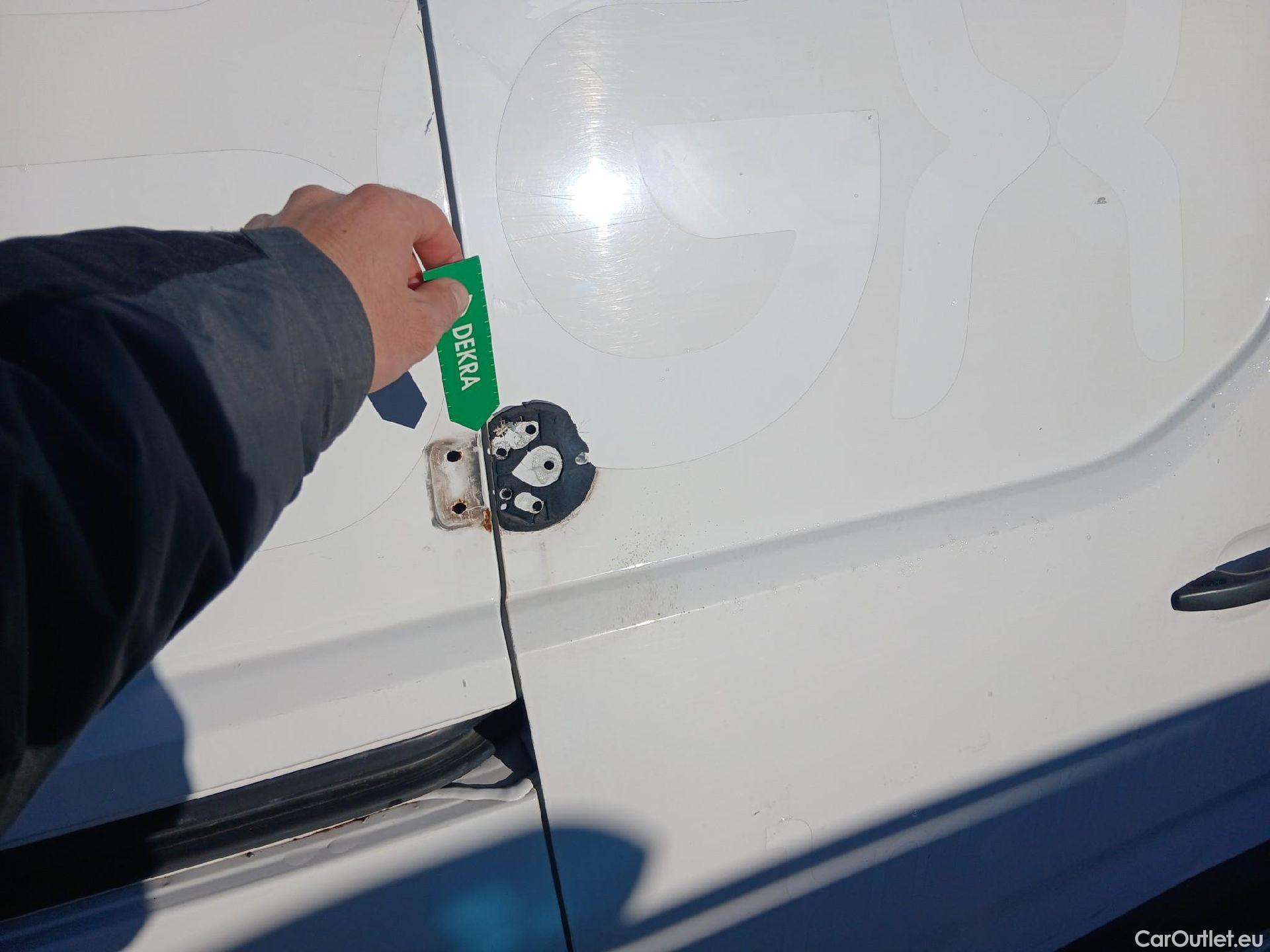  Citroen  Berlingo CITROEN  / 2018 / 3P / furgón derivado de turismo Talla M BlueHDi 100 CONTROL #33