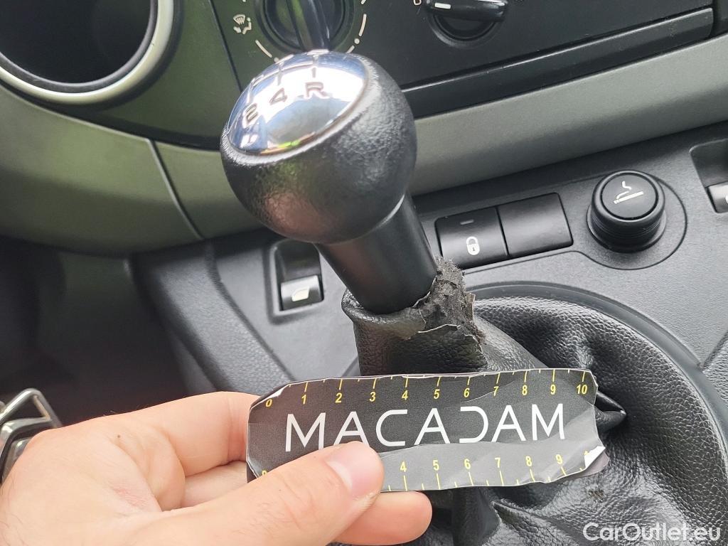  Citroen  Berlingo CITROEN  VU 4p 2G combi Multispace LIVE Edit.BlueHDi 74KW (100CV #46