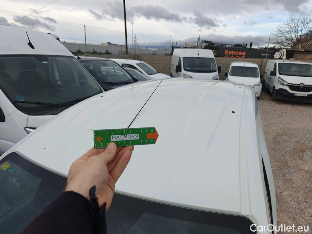  Dacia  Dokker DACIA  / 2013 / 4P / furgón derivado de turismo Essential 1.6 75kW (100CV) GLP #9